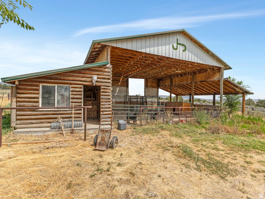 17 E 200 N ST, Cedar Fort, UT 84013 — photo 21