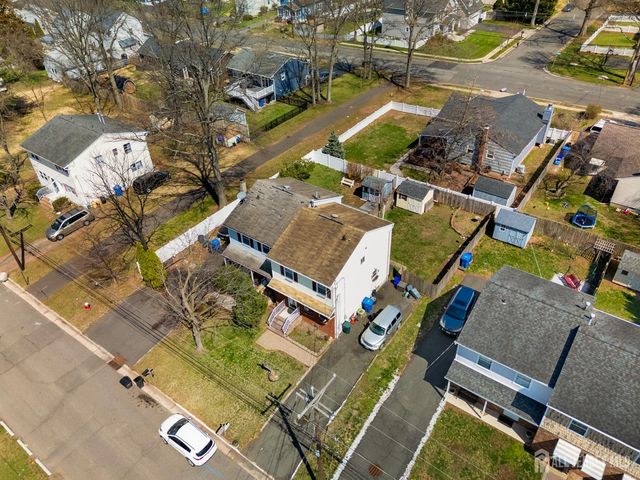 118 Wilton Avenue, Middlesex, NJ 08846