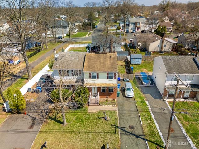 118 Wilton Avenue, Middlesex, NJ 08846