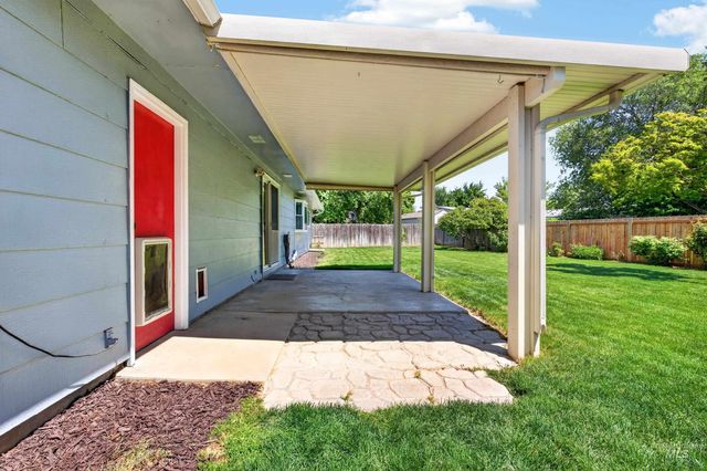 9675 W Caraway Dr, Boise, ID 83704