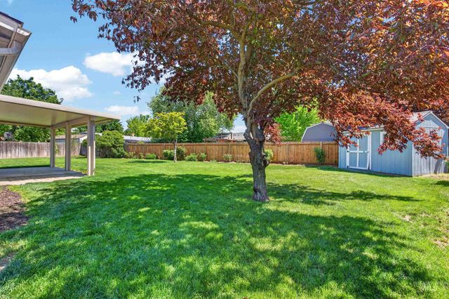 9675 W Caraway Dr, Boise, ID 83704