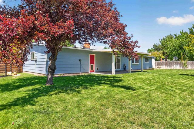 9675 W Caraway Dr, Boise, ID 83704