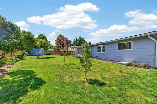 9675 W Caraway Dr, Boise, ID 83704