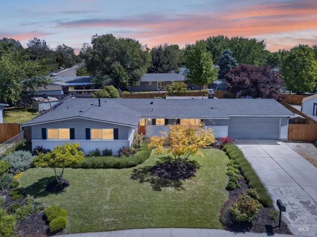 9675 W Caraway Dr, Boise, ID 83704