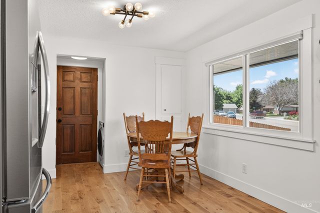 9675 W Caraway Dr, Boise, ID 83704