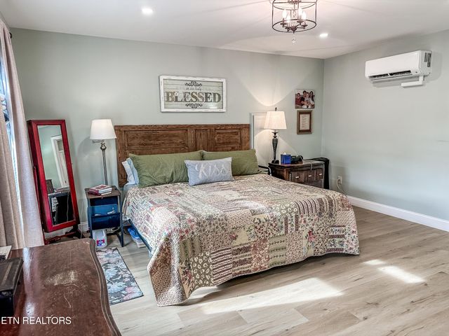 3739 Williams Mill Rd, Rockford, TN 37853