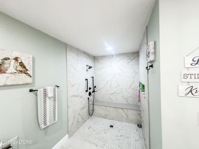 3739 Williams Mill Rd, Rockford, TN 37853