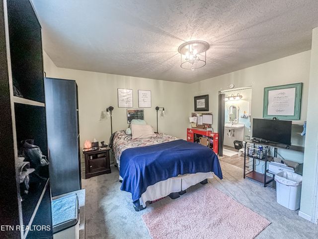 3739 Williams Mill Rd, Rockford, TN 37853