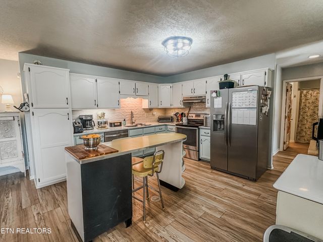 3739 Williams Mill Rd, Rockford, TN 37853