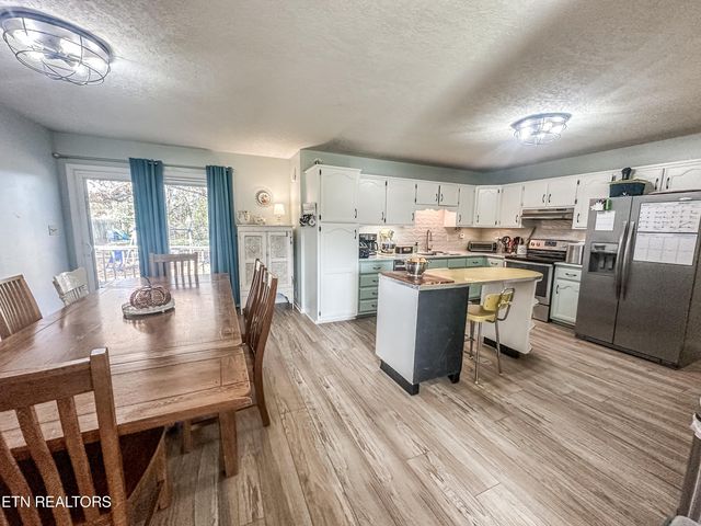 3739 Williams Mill Rd, Rockford, TN 37853