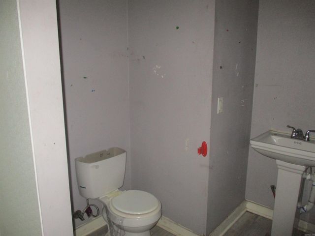 1812 W Long 17th Street, North Little Rock, AR 72114