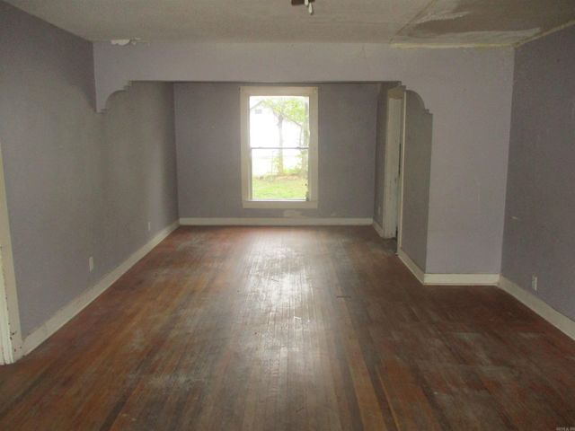 1812 W Long 17th Street, North Little Rock, AR 72114