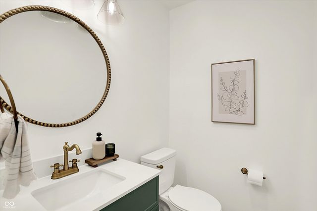 511 Boonesboro Road, Greenwood, IN 46142