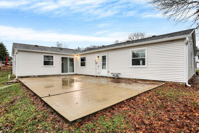 511 Boonesboro Road, Greenwood, IN 46142