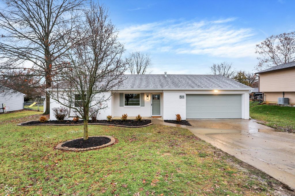 511 Boonesboro Road, Greenwood, IN 46142