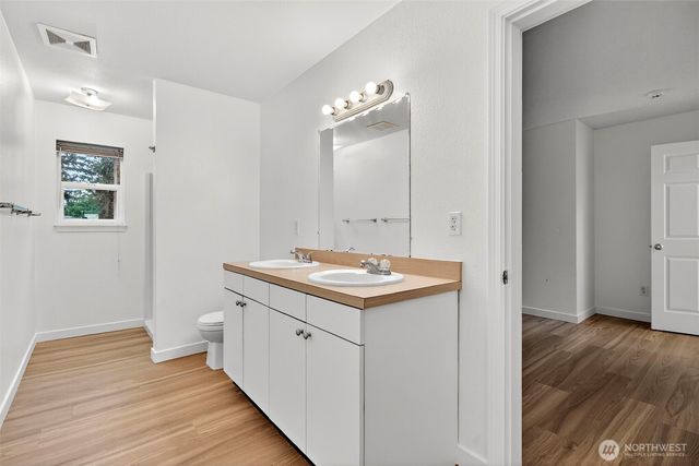 20805 133rd Avenue E, Graham, WA 98338