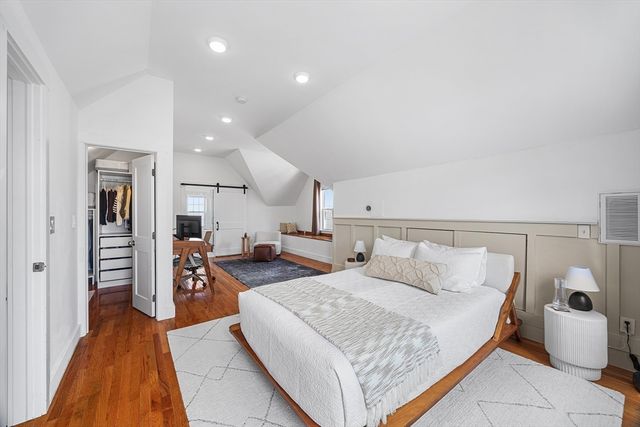 19 Conwell St 2, Somerville, MA 02143