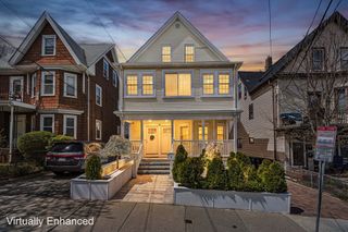 19 Conwell St 2, Somerville, MA 02143