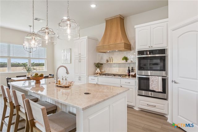 1702 Kellan Drive, Salado, TX 76571