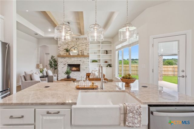 1702 Kellan Drive, Salado, TX 76571