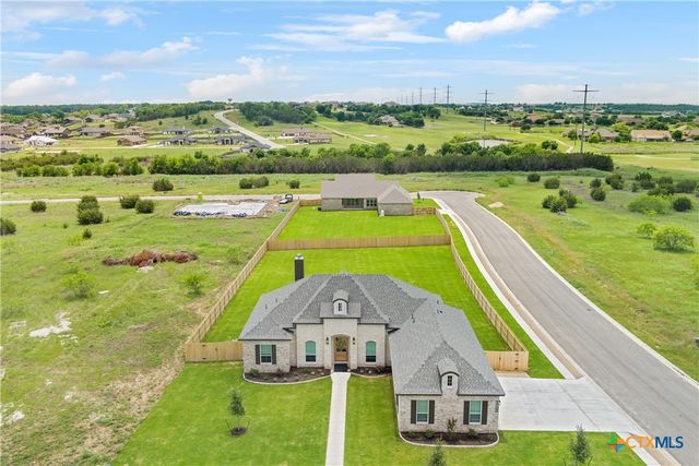 1702 Kellan Drive, Salado, TX 76571