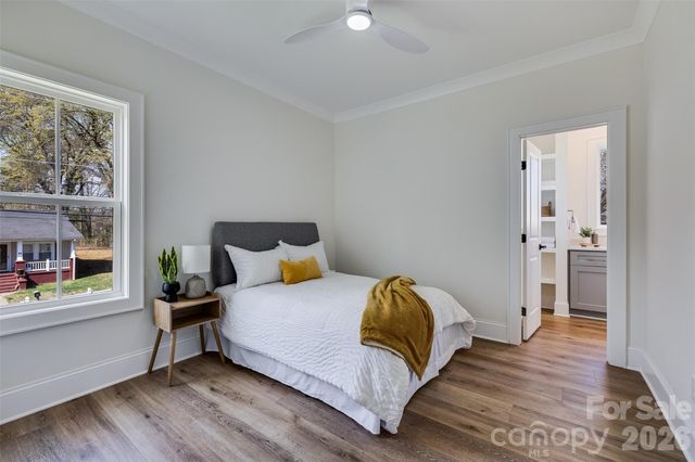 901 Edgemont Avenue, Belmont, NC 28012