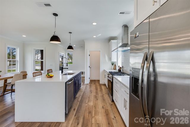 901 Edgemont Avenue, Belmont, NC 28012