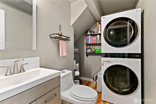 14518 W Thorne Lane SW, Lakewood, WA 98498