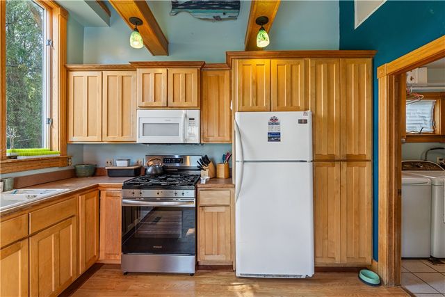 6 Mill Street, Avoca, NY 14809