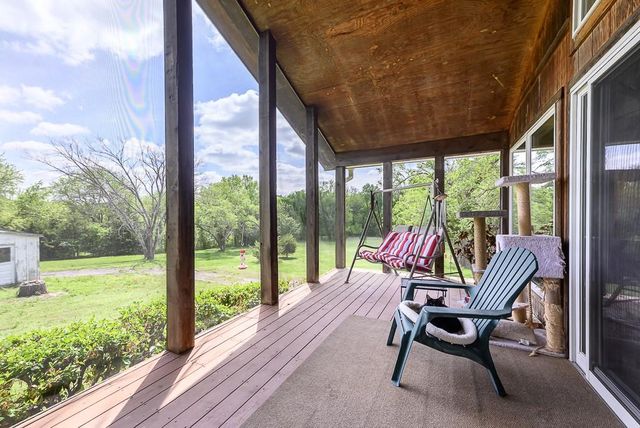 10615 Kill Creek Road, De Soto, KS 66018