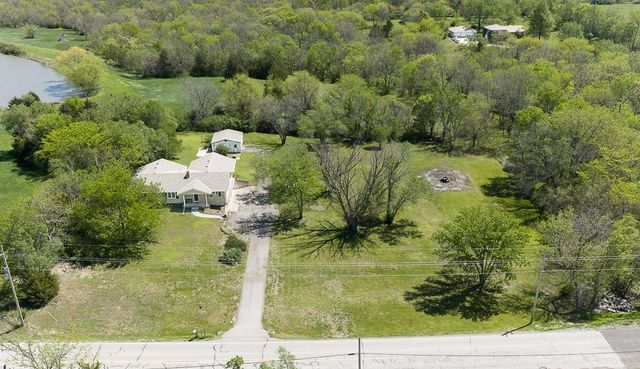 10615 Kill Creek Road, De Soto, KS 66018