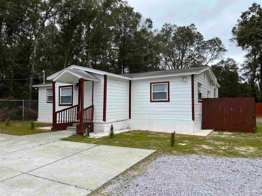 1472 Wingfoot Way, Pensacola, FL 32505