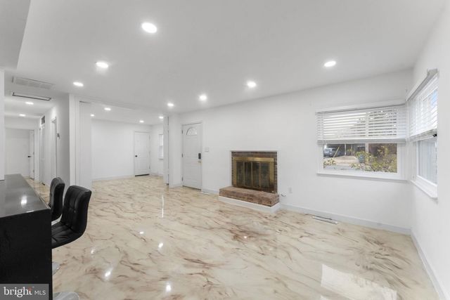 6703 CIMARRON ST, Springfield, VA 22150