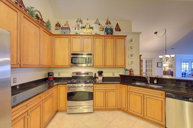 142 Ravines Lane, Spartanburg, SC 29301