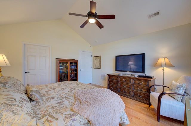 142 Ravines Lane, Spartanburg, SC 29301