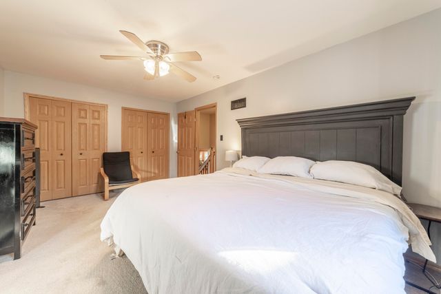 1811 W 86th Lane, Merrillville, IN 46410