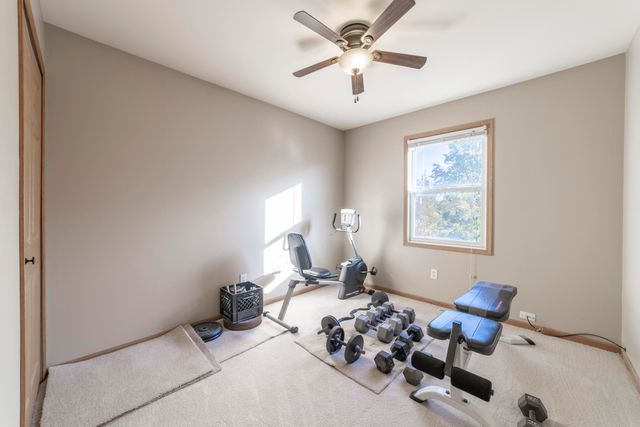 1811 W 86th Lane, Merrillville, IN 46410