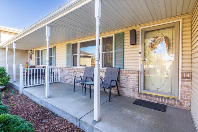 1811 W 86th Lane, Merrillville, IN 46410