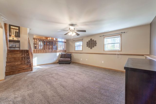 1811 W 86th Lane, Merrillville, IN 46410