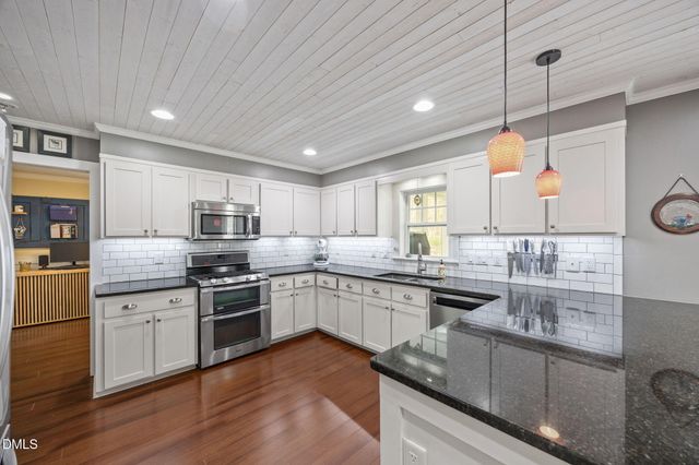 108 Holly Ridge Lane, Mebane, NC 27302