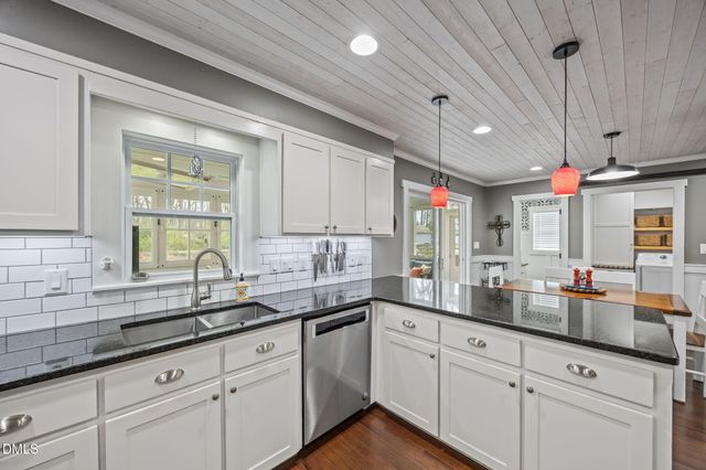 108 Holly Ridge Lane, Mebane, NC 27302