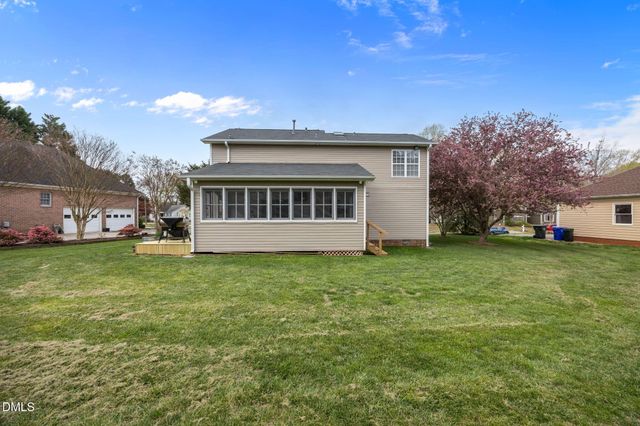 108 Holly Ridge Lane, Mebane, NC 27302