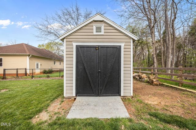 108 Holly Ridge Lane, Mebane, NC 27302