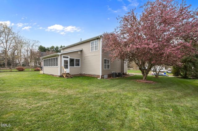 108 Holly Ridge Lane, Mebane, NC 27302