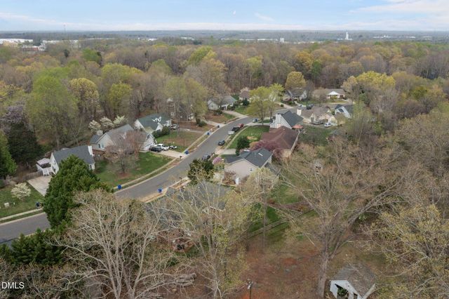 108 Holly Ridge Lane, Mebane, NC 27302