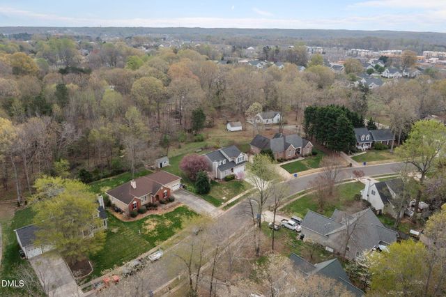 108 Holly Ridge Lane, Mebane, NC 27302