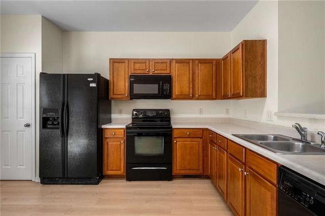 2419 Ivey Crest Circle, Tucker, GA 30084