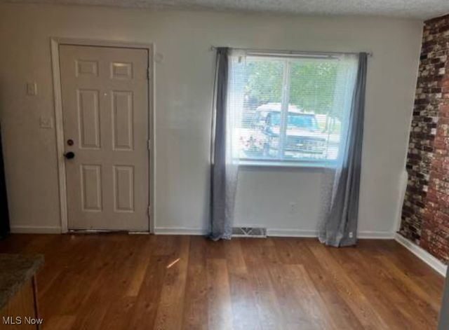 2622 E 75th Street, Cleveland, OH 44104