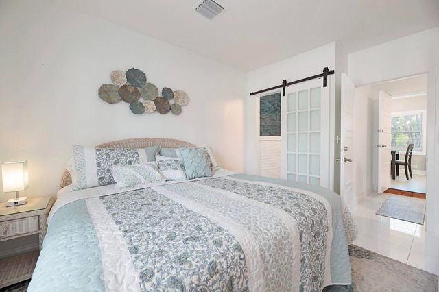 2740 SE 1st Court, Pompano Beach, FL 33062