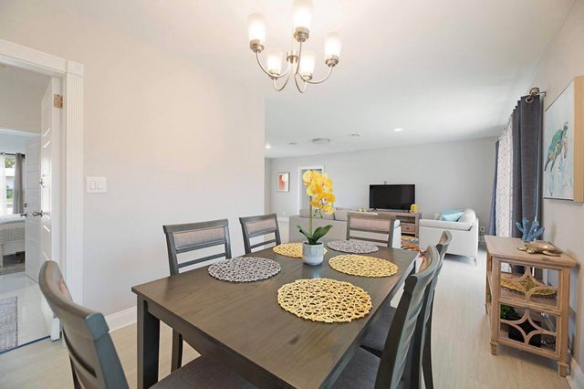 2740 SE 1st Court, Pompano Beach, FL 33062